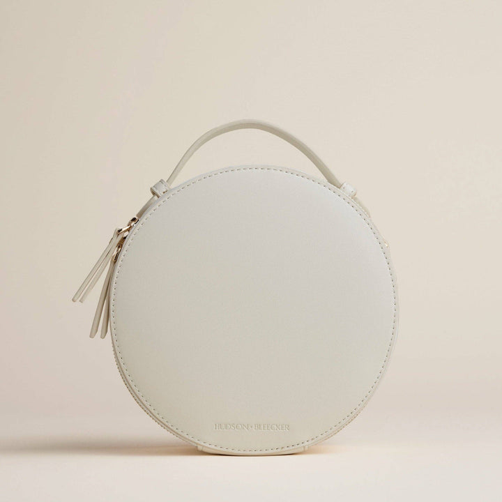 Nomad Round Travel Case-Ecru Cream