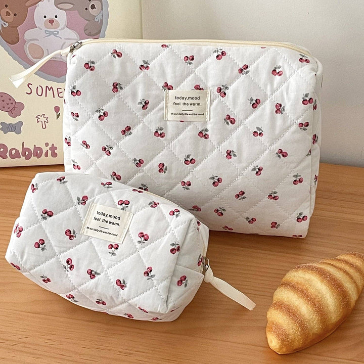 Sweet Cherry Print Make Up Bag DP25A554