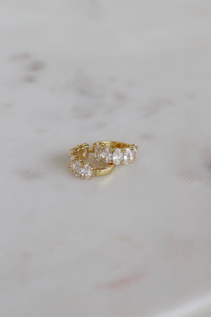 E1730G Gold Chloe Huggies