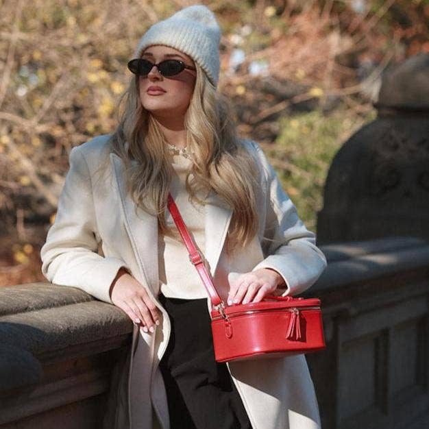 Jetsetter Train Case - Red