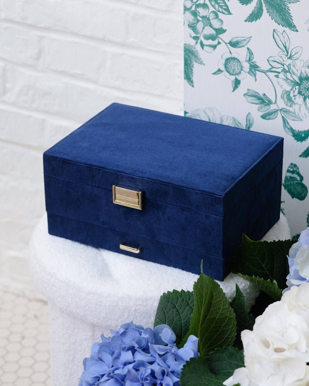 Dark Blue Velvet Jewelry Box - Denise