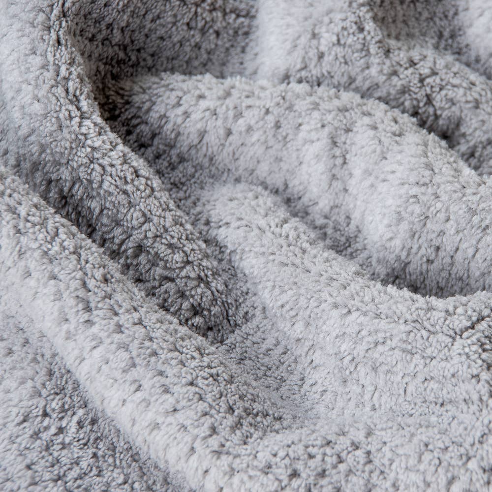 VOLO Hero Hair Towel- Luna Gray Luxe Tube