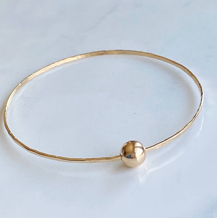 Bangle-Modern ball bangle