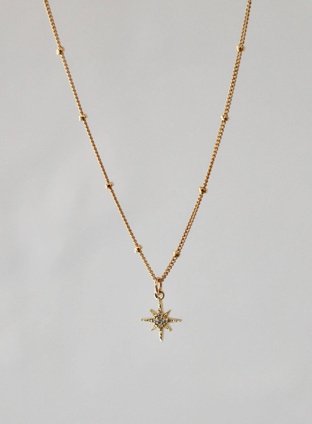 CN1198 Necklace-Starburst Choker