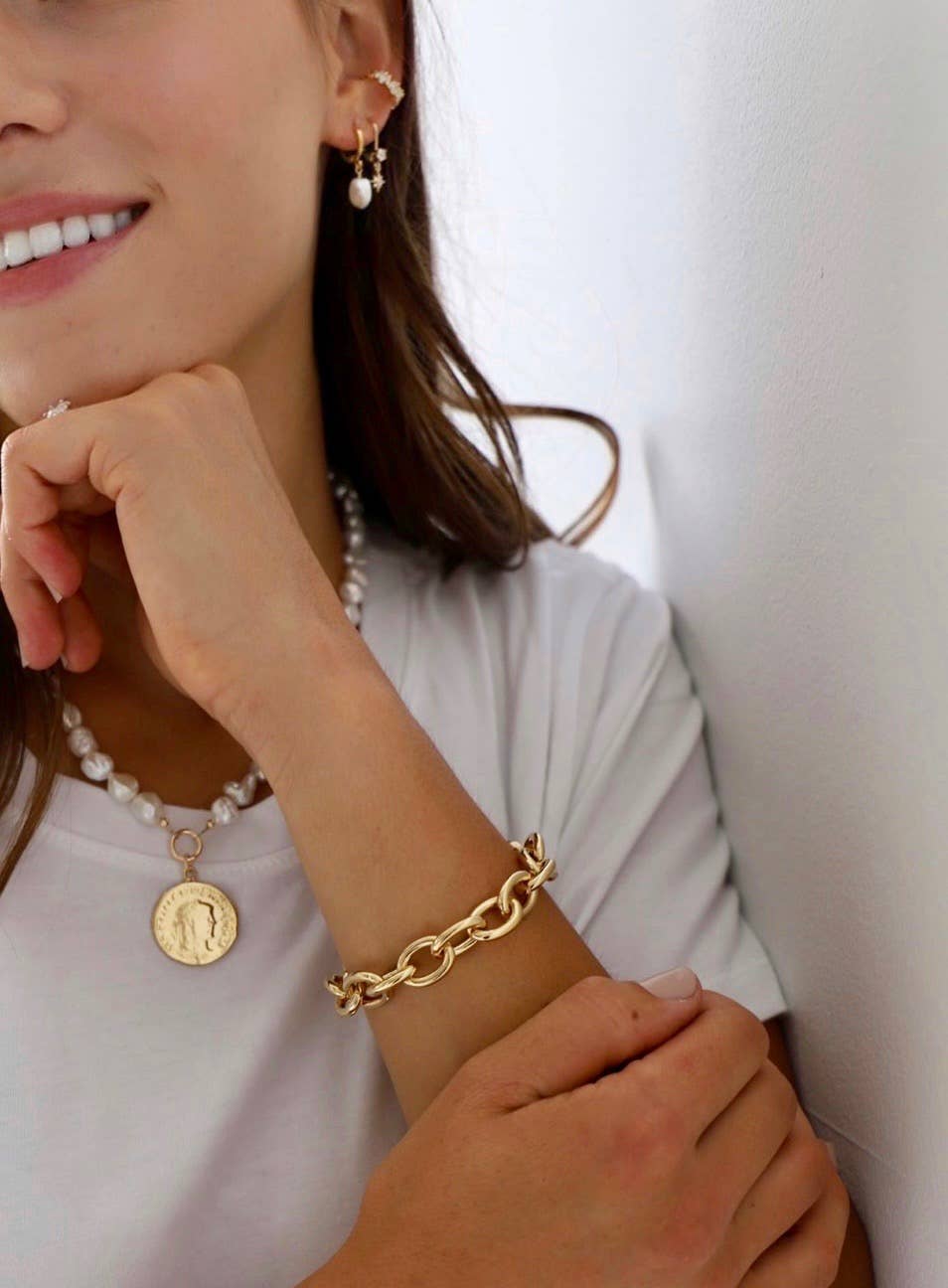 E1417G Gold Earrings-Keshi Pearl Nugget Huggies