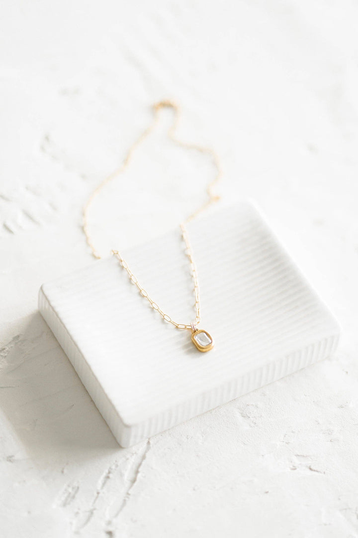 Cove Necklace