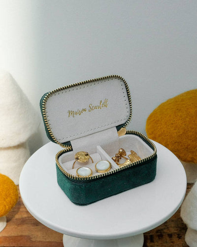 Marie-Velvet Mini Travel Jewelry Box