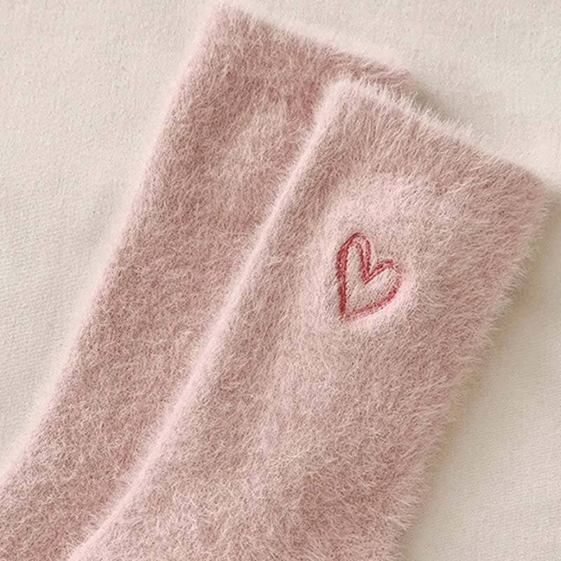 Cute Heart Embroidery Fuzzy Plush Socks DP25H516