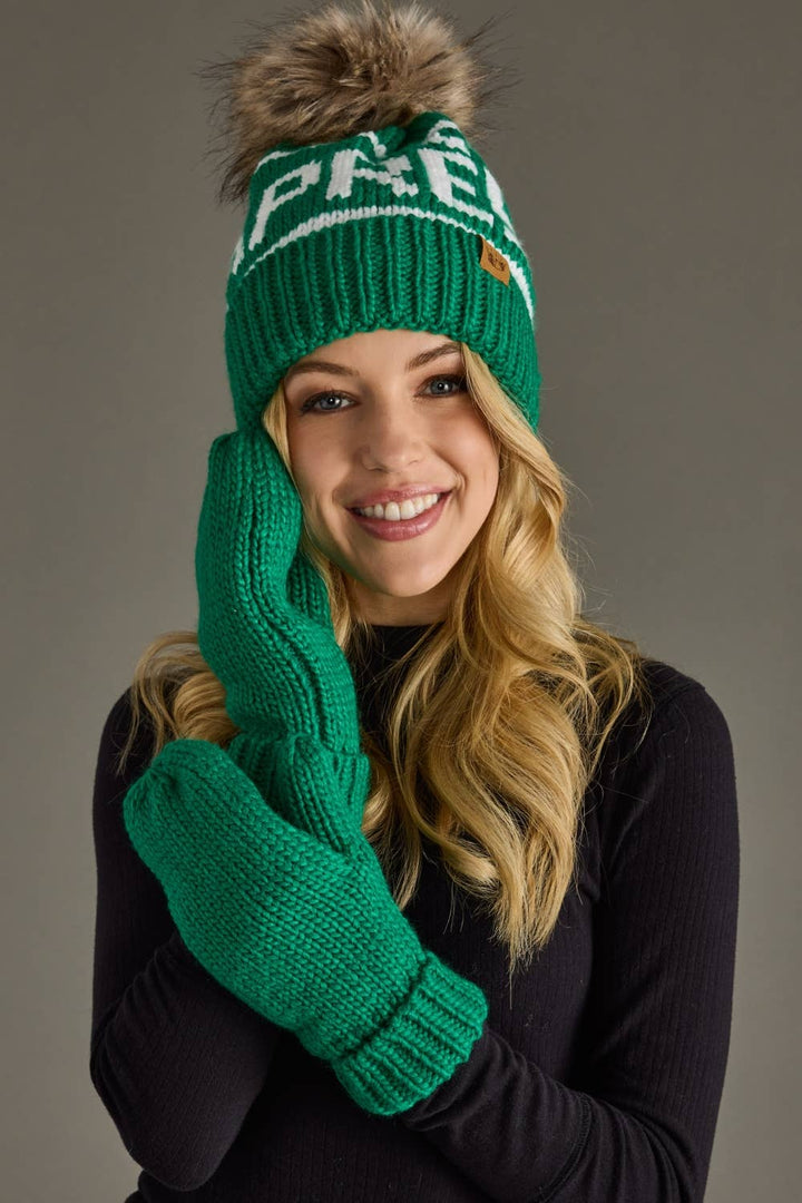 Pom Hat-Green & White Apres