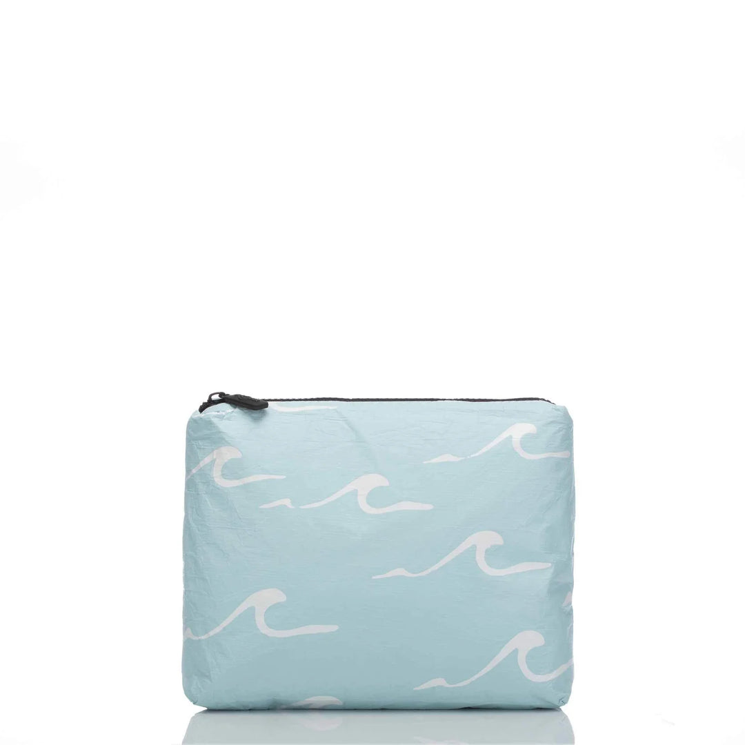 Seaside White & Light Blue