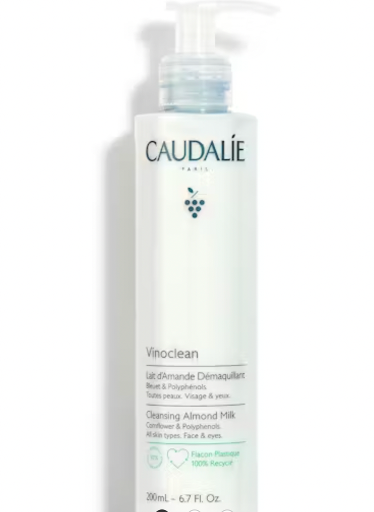 Vinoclean Gentle Cleansing Almond Milk